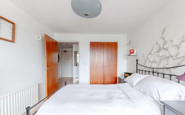 Warm & Inviting 1bedroom Flat With Patio, Camden Town!