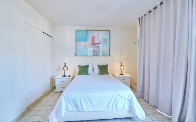 A Beautiful Studio Apartments Furnished in Gascue