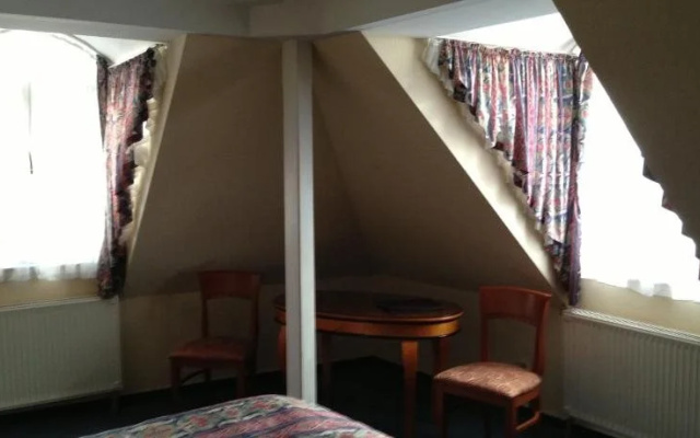 Hotel Offi Haz