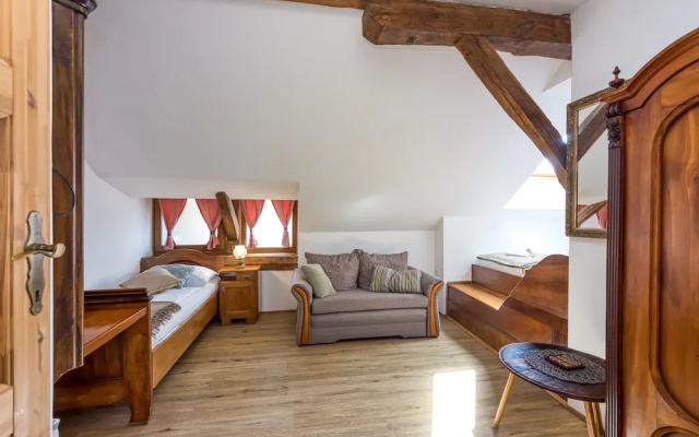 Family Friendly France's Lair