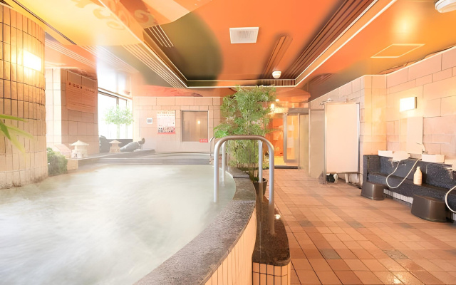 Ueno Station Hostel Oriental 1 - Caters to Men