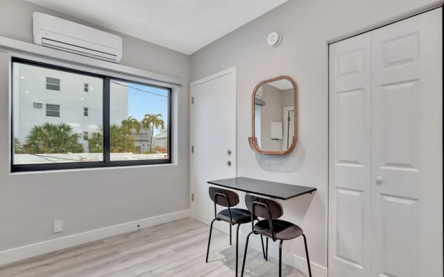 2922 Banyan Units