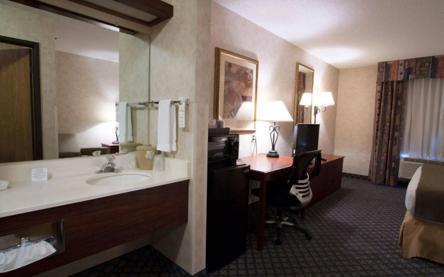 Miles City Hotel & Suites