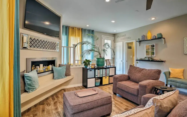 7 Mi to Dtwn Denver: Arvada Home w/ Patio