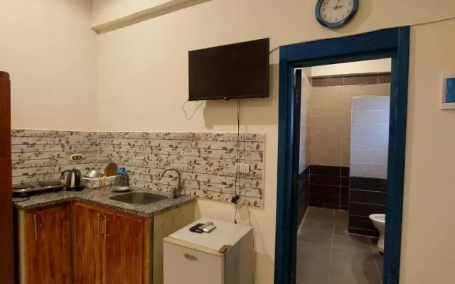 Blue Hole Plaza Studio, Dahab