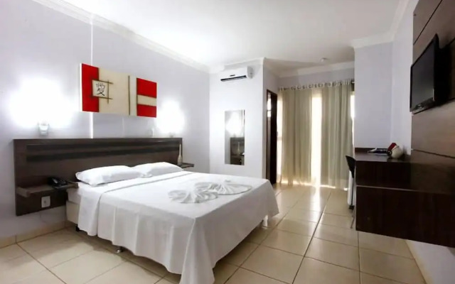 Augustus Hotel