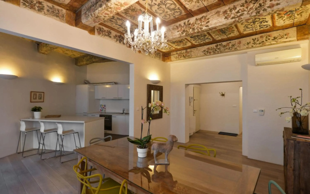 18th CENTURY BAROQUE RESIDENCE
