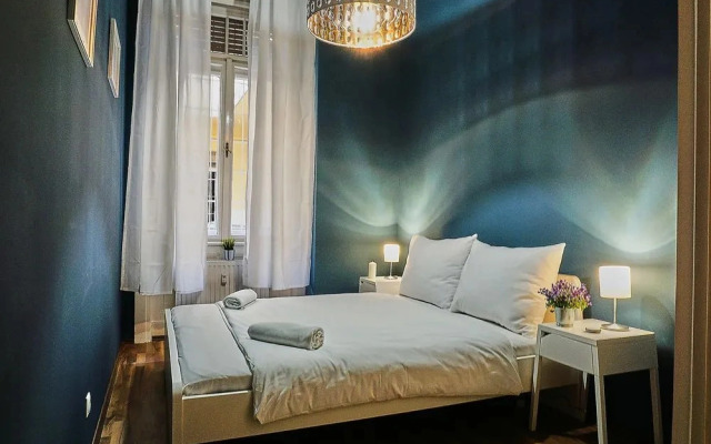 ONYX Apartment