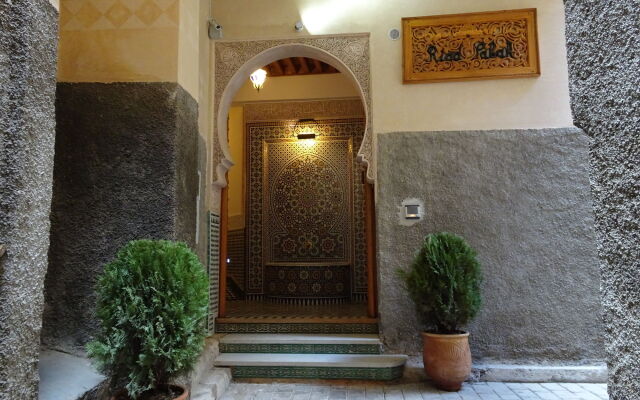 Отель Riad Sabah Марокко, Фес - отзывы, цены и фото номеров - забронировать отель Riad Sabah онлайн вид на фасад