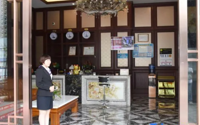 Qinxinyuan Hostel
