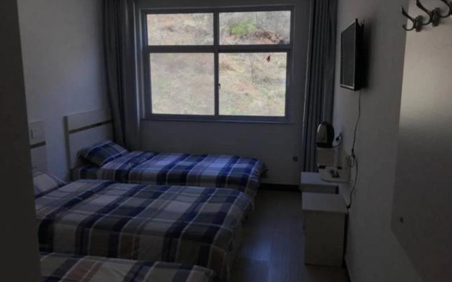 Pingshun Fuya Fengqing Hotel