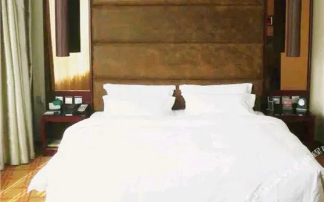 Lvdu Huayuan Hotel