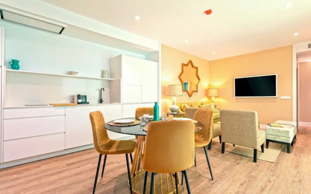 Luxury Apartment Near Torre del Oro Betis Xvii