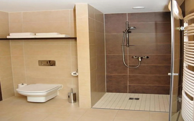 Отель Ruben Hotel