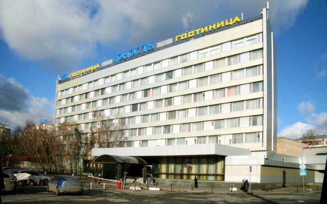 Гостиница Юность в Москве - забронировать гостиницу Юность, цены и фото номеров Москва вид на фасад