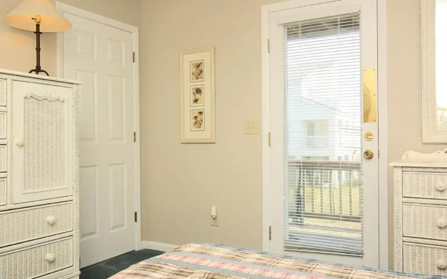 Heron Pointe by Oak Island Accommodations