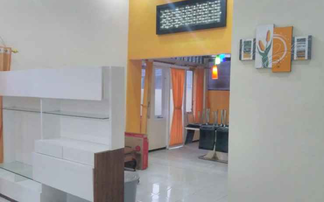 Alura Villa Batu