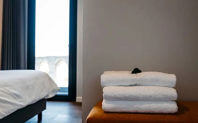 Obidos Aquae Ductus Suites