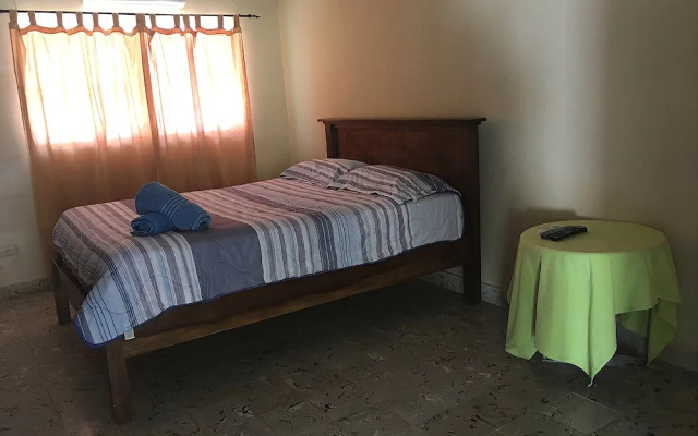 Gorgona Beach Hotel