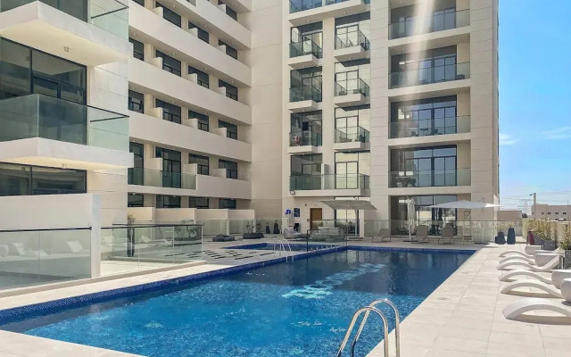 Modern Studio in Al Furjan With Pool and gym