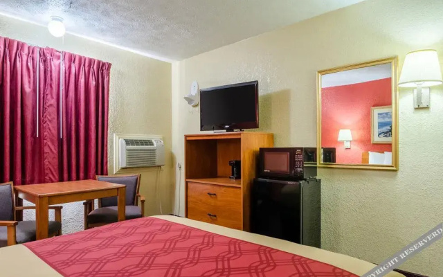 Econo Lodge