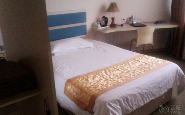 SHIFT International Exchange Center Hotel