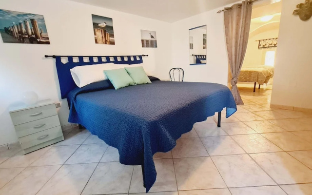 Ambra House