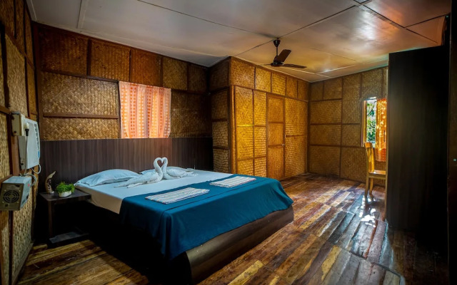 Palm Grove Eco Resort
