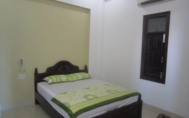 Xuan Quang Hotel