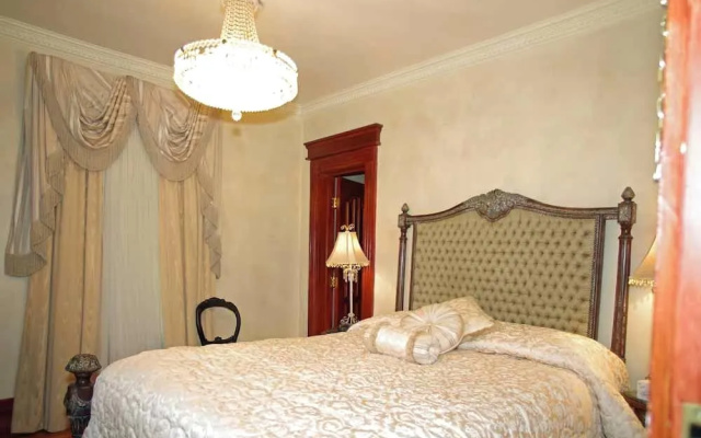 The Hotel Magnolia