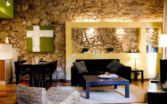 Picasso Apartment