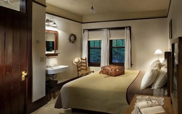 Belton Chalet