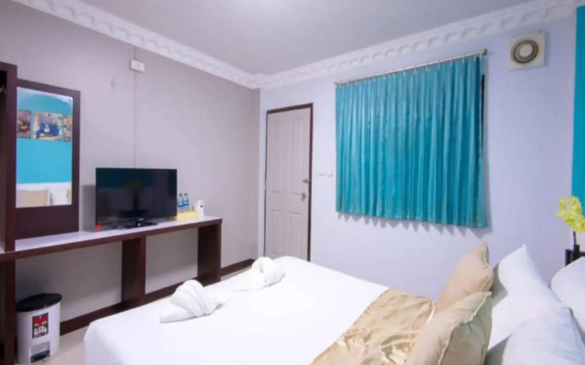 S1 City Hotel