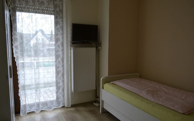 Pension Highway Sennestadt-Bielefeld