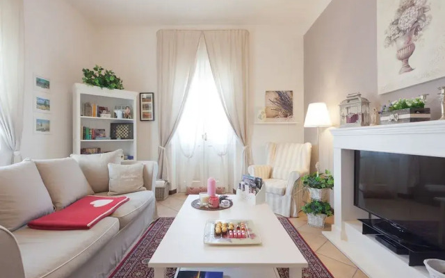 Nina Guest House