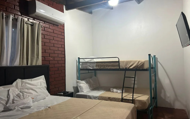 Seven Days Hotel B&B