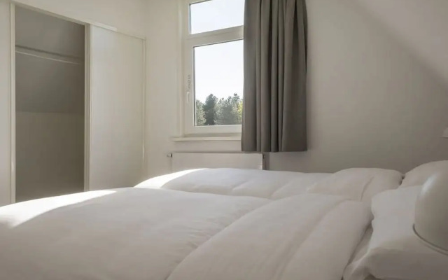 Comfortable Holiday Home in Texel Near Sea