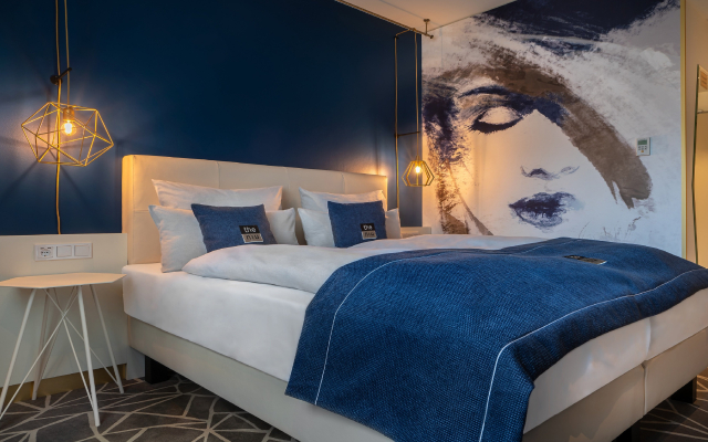 Holiday Inn - the niu, Ridge Halle Central Station by IHG