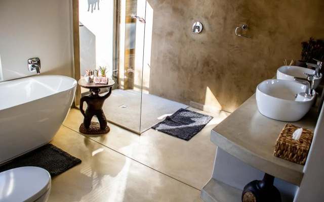 Rafiki Bush Lodge
