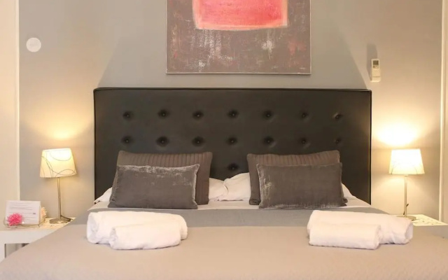 Little Rose Rooms