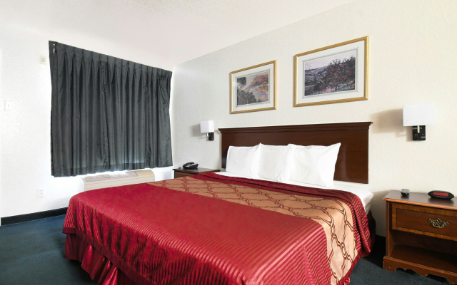 OYO Inn & Suites
