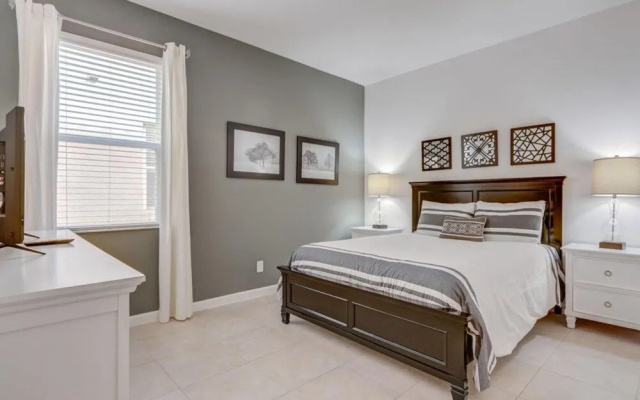 Oakborne Villa