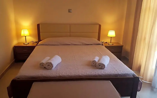 Paleo Inn