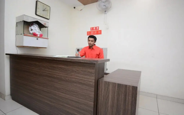 Hotel Dhingra By OYO Rooms