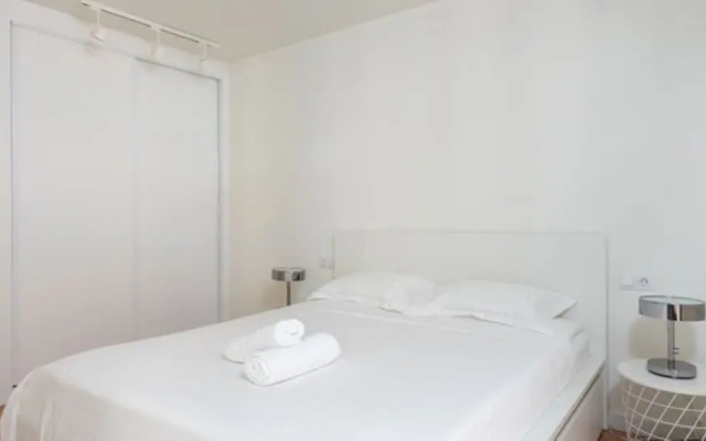 Apartment - 1 Bedroom with WiFi - 107873