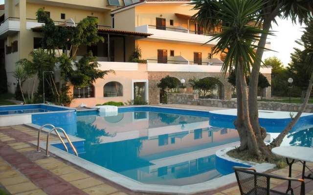 Crisais Hotel