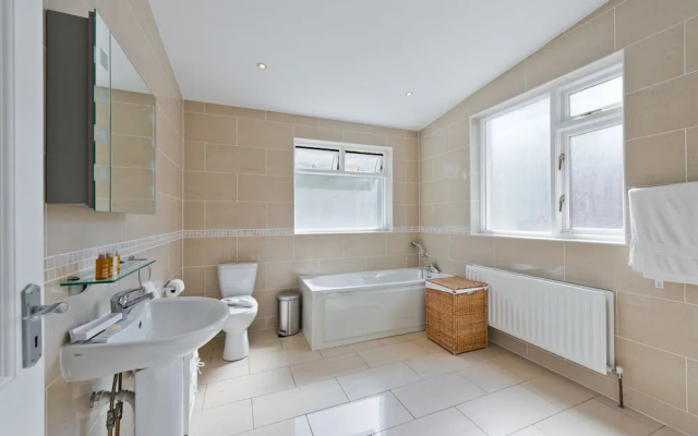 Sweet Inn - Gorgeous Howth II