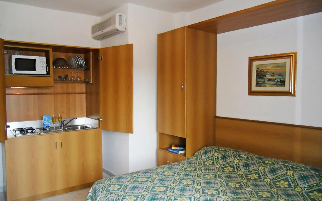 Laura - One Bedroom No.3
