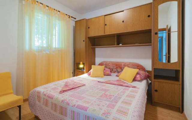 Awesome Home in Podaspilje With Wifi and 3 Bedrooms