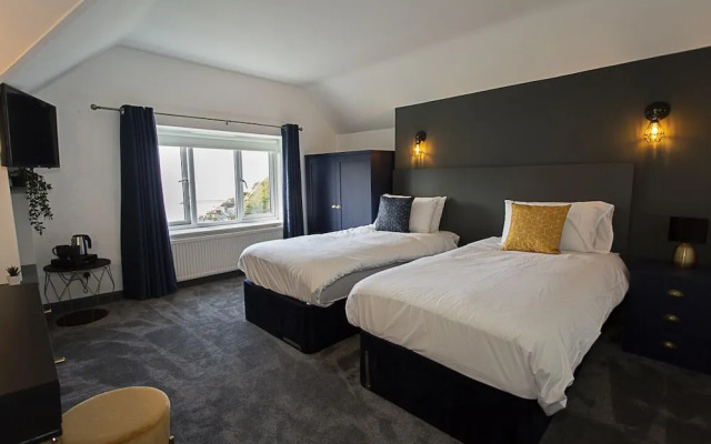 Bae Abermaw Hotel